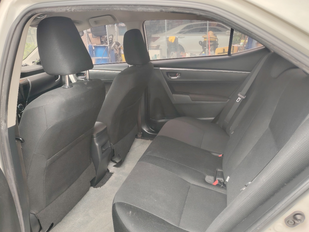 Toyota Corolla 2017 car image #8