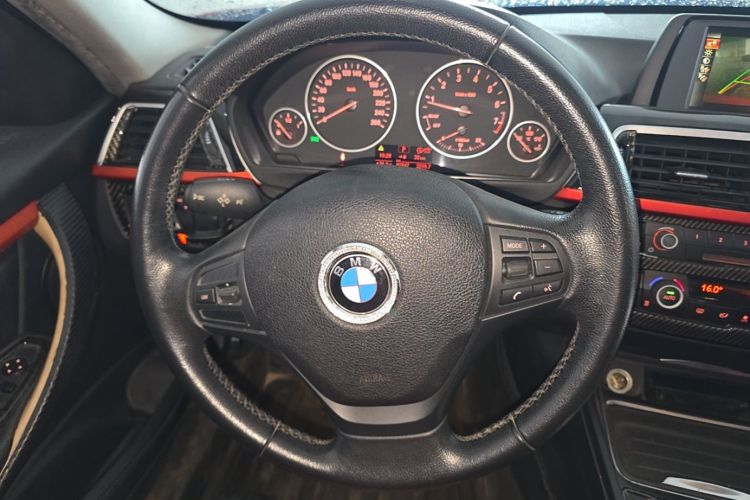 BMW 3 Series 2015 #11 BMW 3 Series 2015 car image #11
