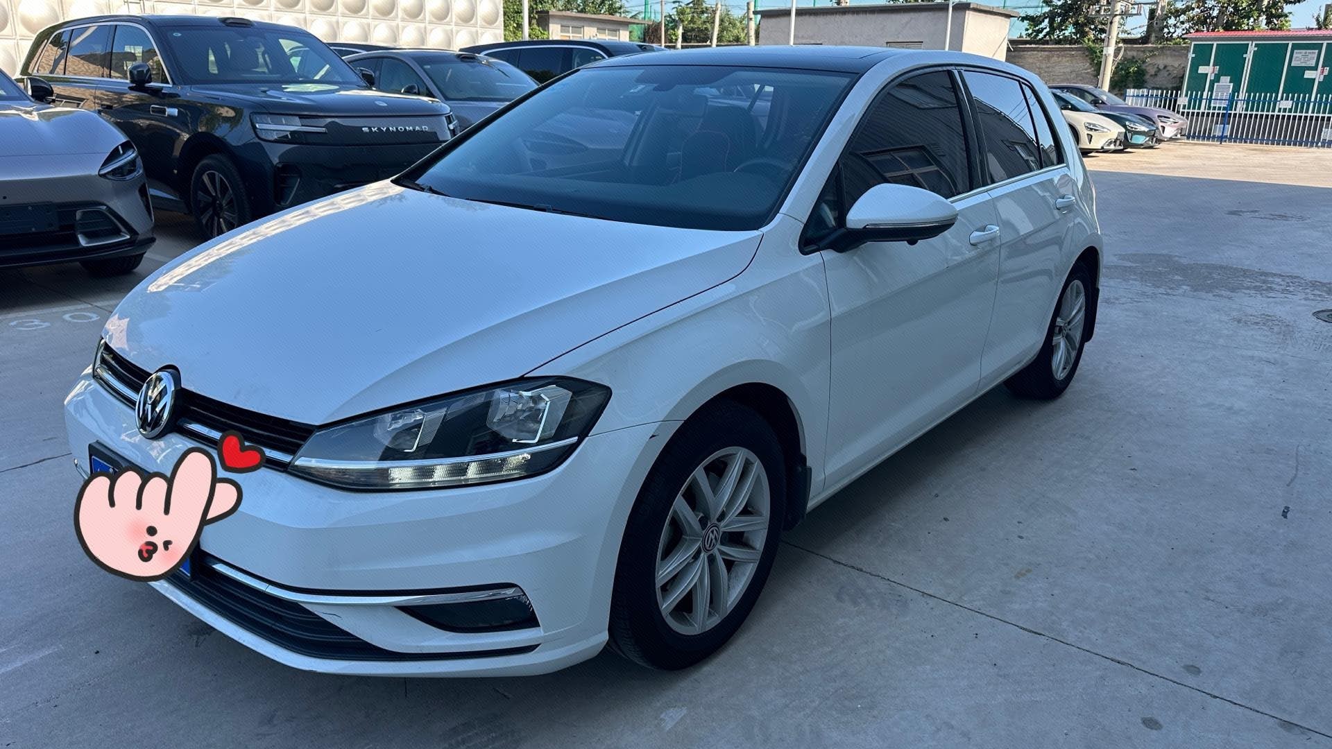 2019 2019 car image