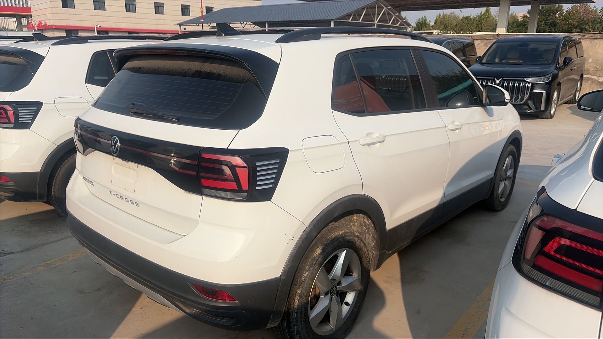 Volkswagen T-Cross 2024 #5 Volkswagen T-Cross 2024 صورة سيارة #5