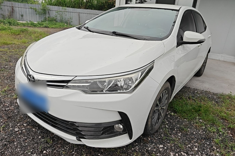 Toyota Corolla 2018 #2 Toyota Corolla 2018 car image #2