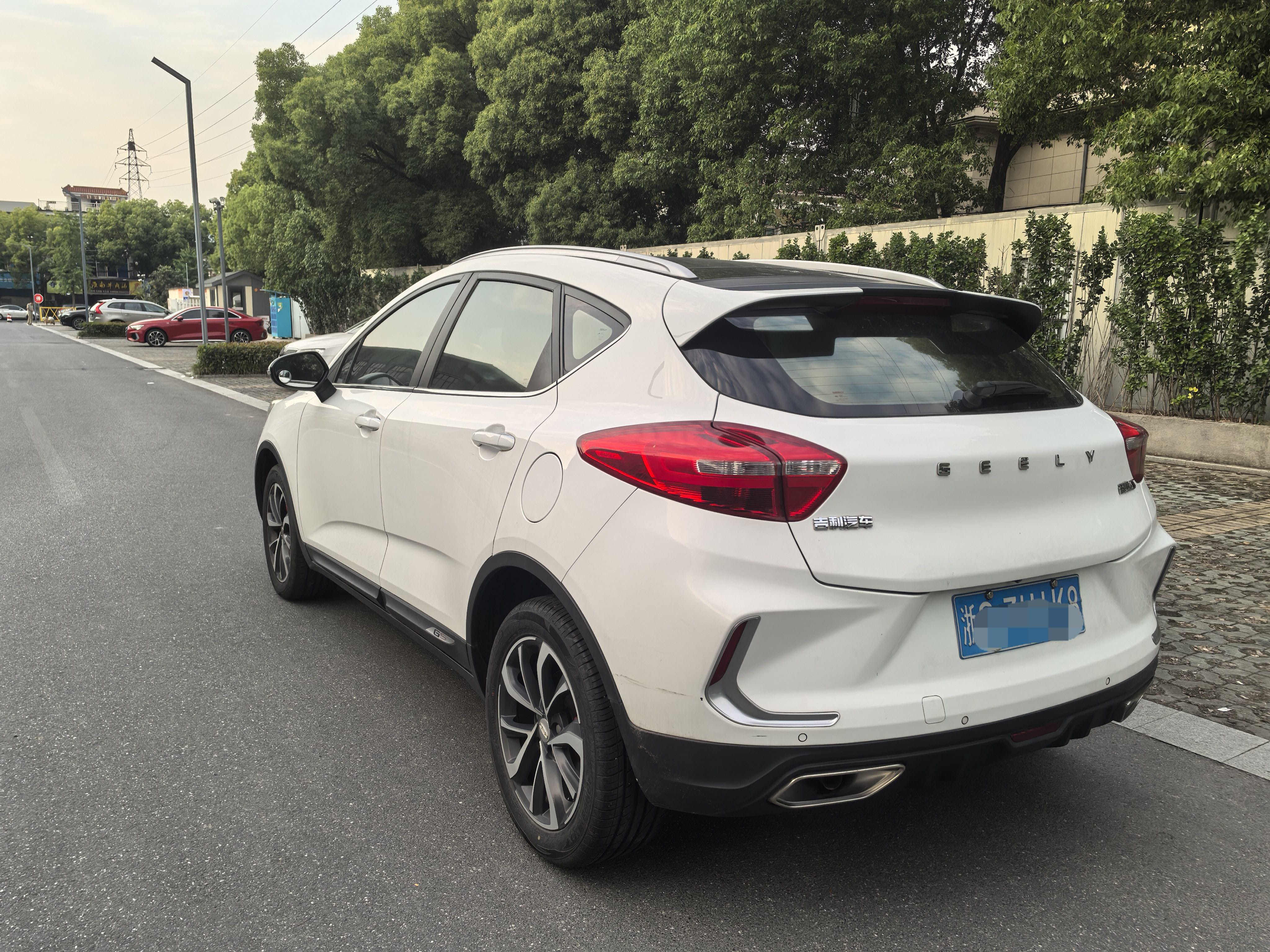 GEELY Emgrand GS 2020 #4 GEELY Emgrand GS 2020 car image #4
