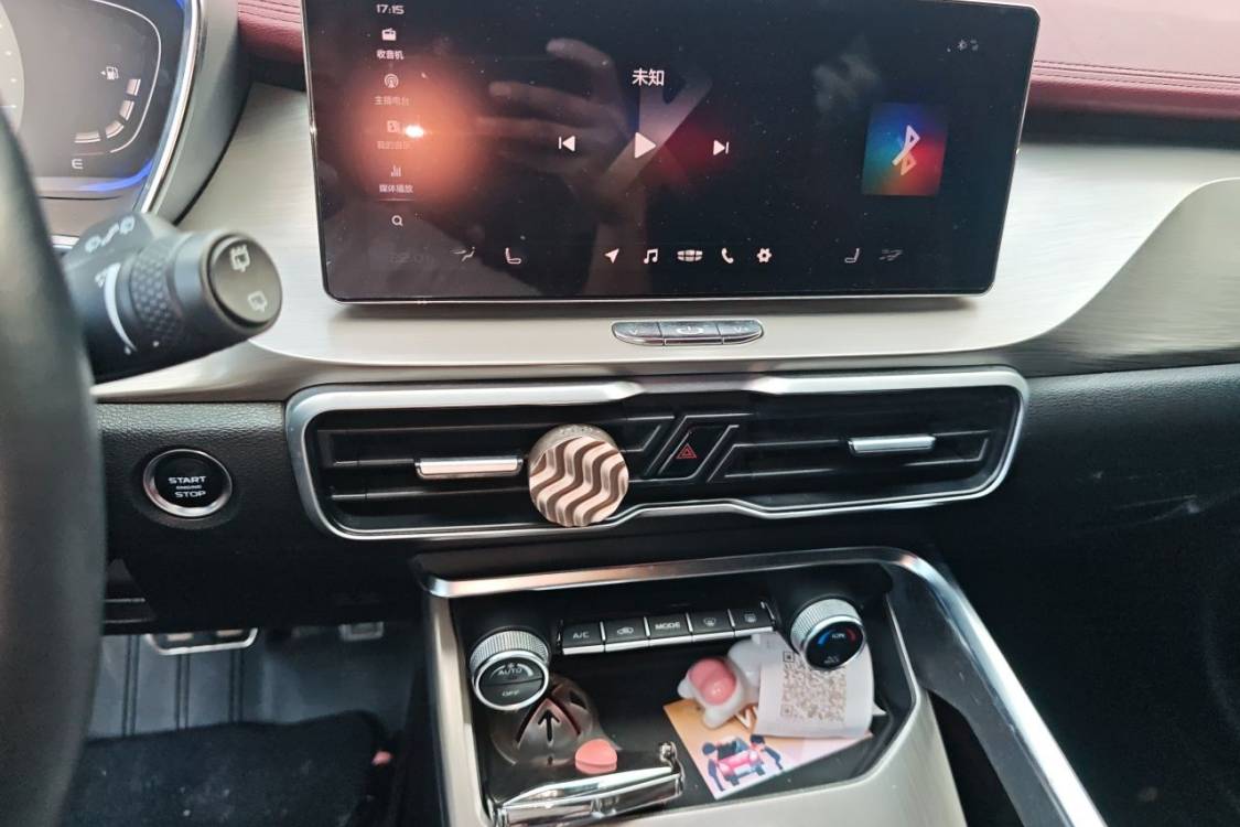 GEELY Coolray 2018 #28 GEELY Coolray 2018 car image #28