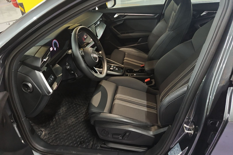 Audi A3 2024 car image #15