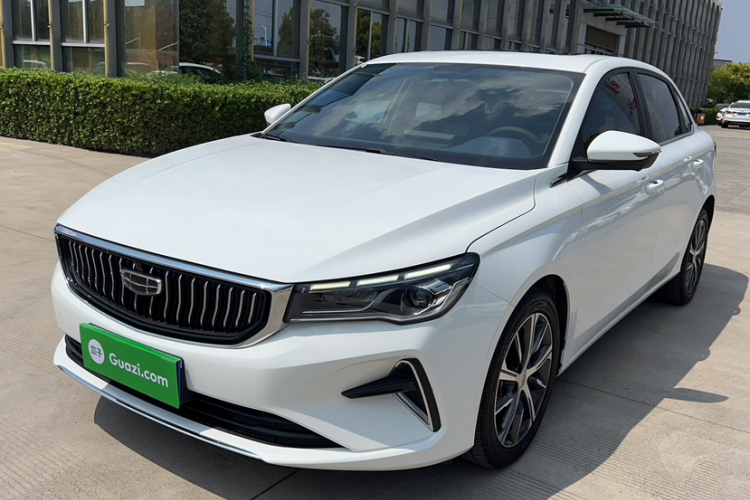 GEELY Emgrand 2022 #2 GEELY Emgrand 2022 car image #2
