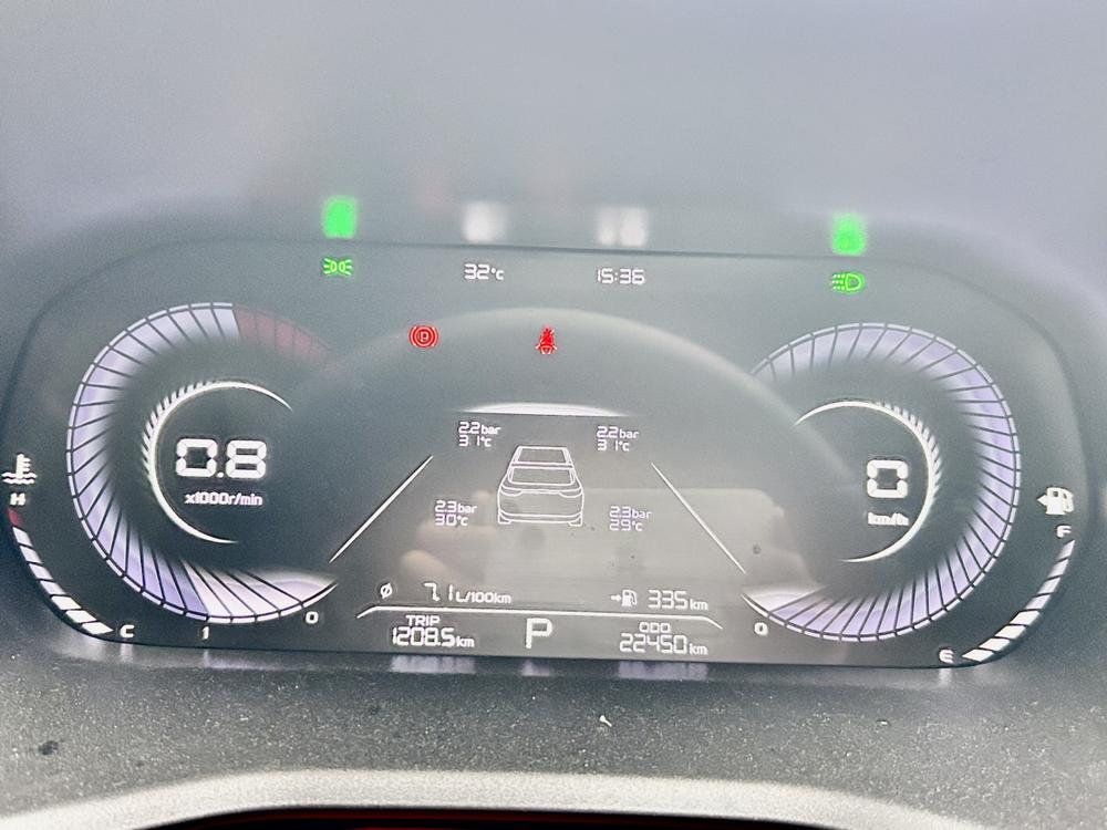 GEELY Emgrand 2023 car image #11