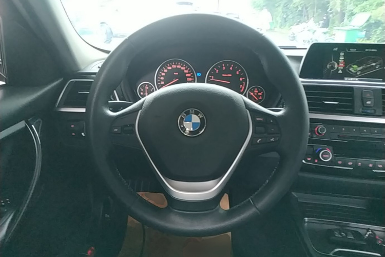 BMW 3 Series 2016 #15 BMW 3 Series 2016 car image #15