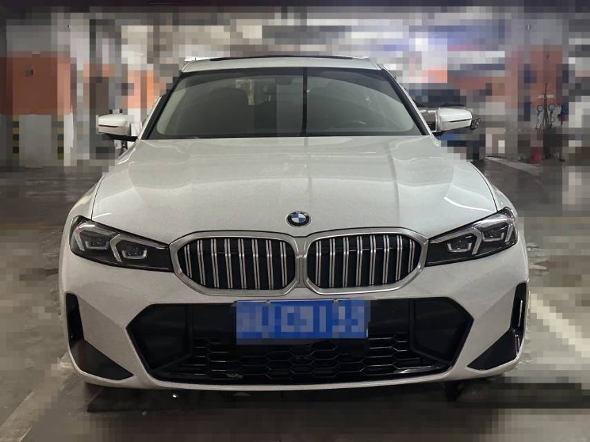 BMW 3 Series 2024 car image #2