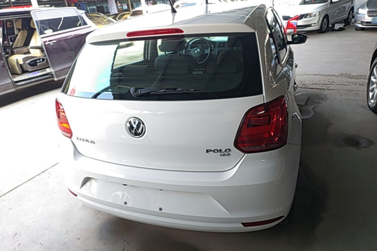 Volkswagen Polo 2018 car image #6