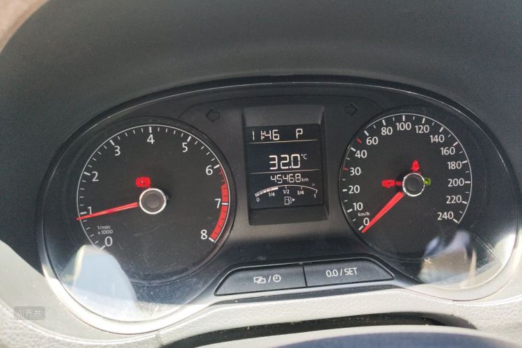 Volkswagen Polo 2016 #13 Volkswagen Polo 2016 изображение автомобиля #13