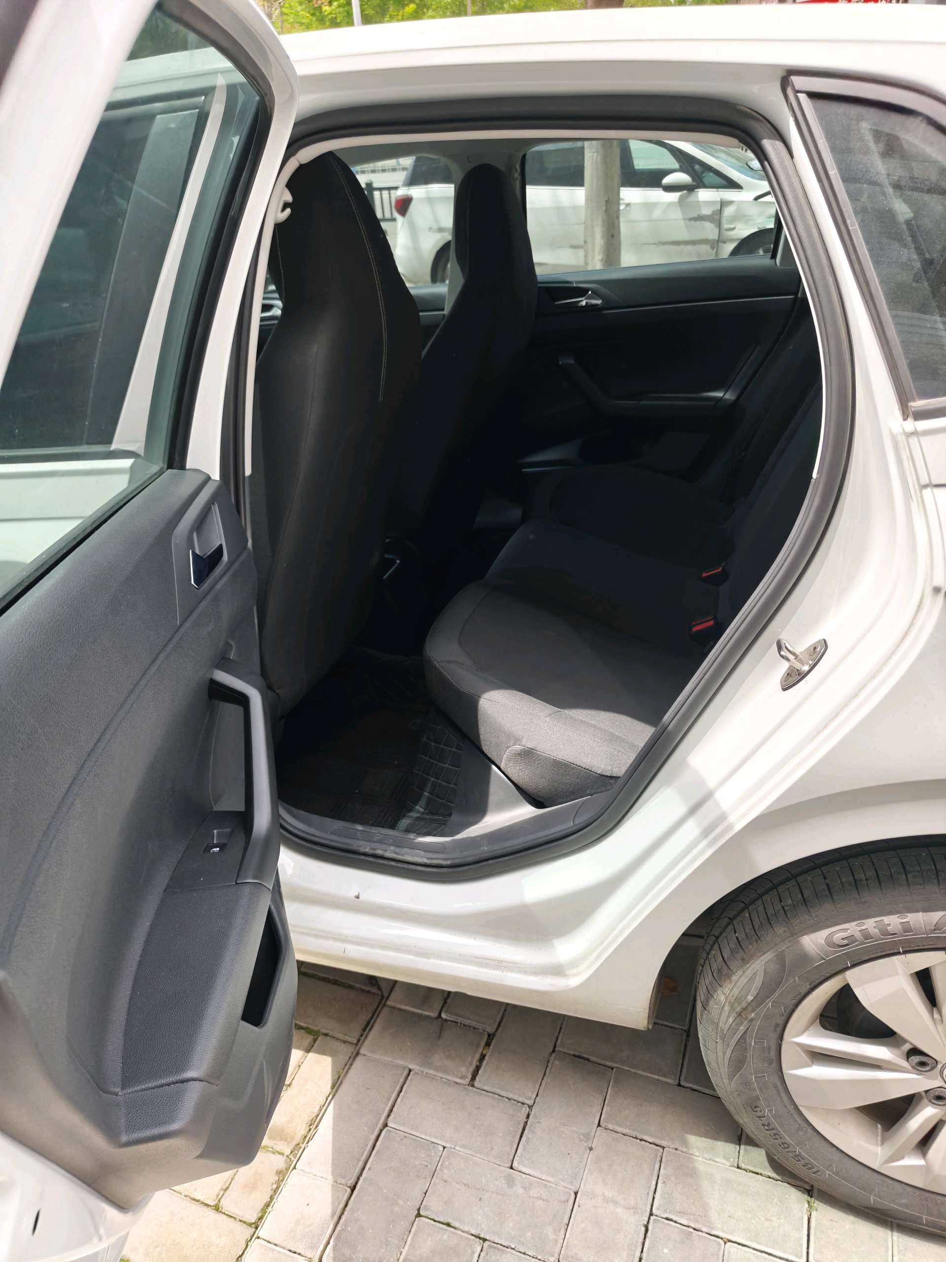 Volkswagen Polo 2025 изображение автомобиля #8