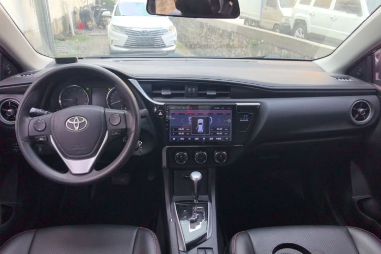 Toyota Corolla 2018 car image #10