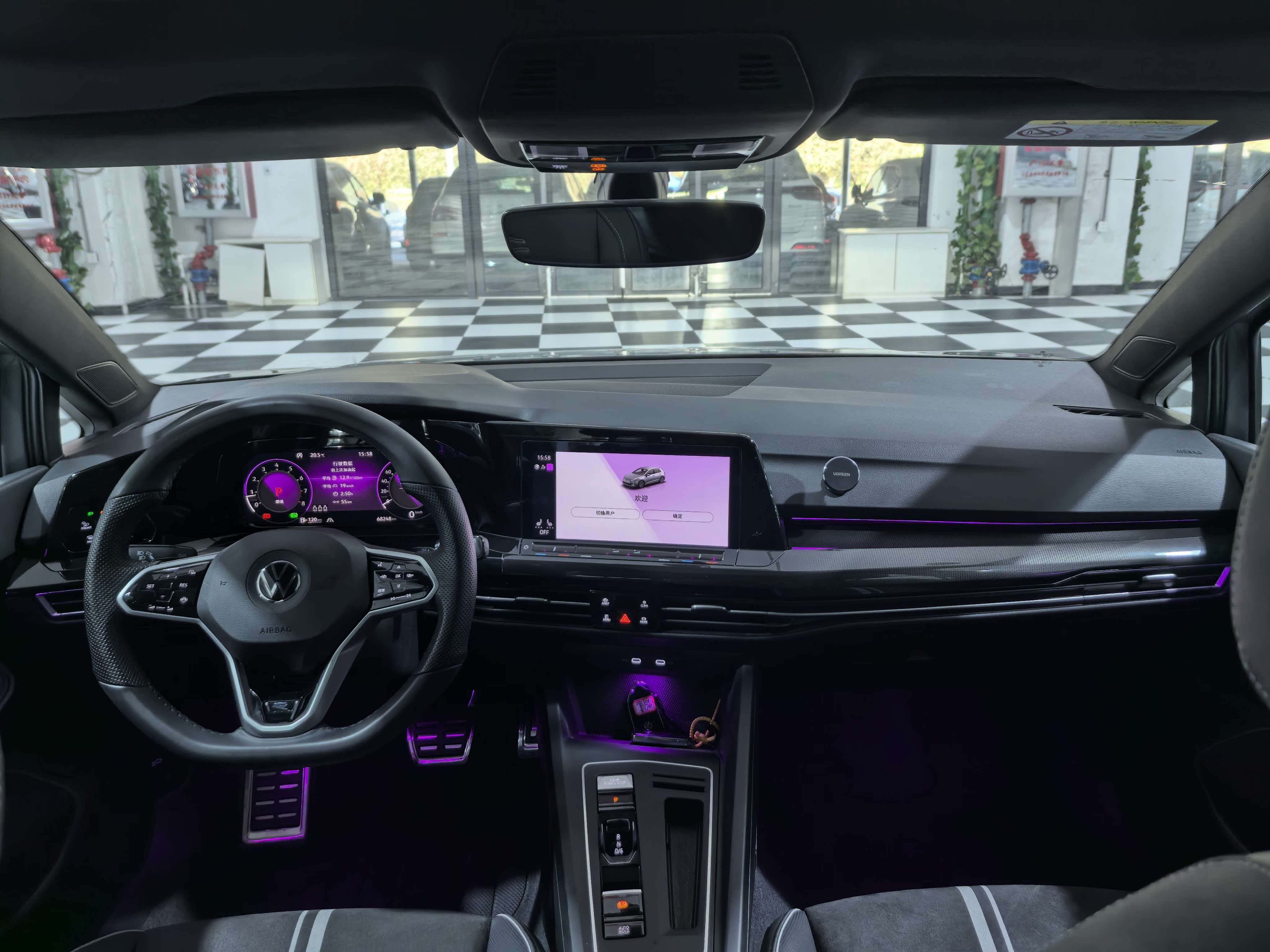 Volkswagen Golf 2023 car image #7