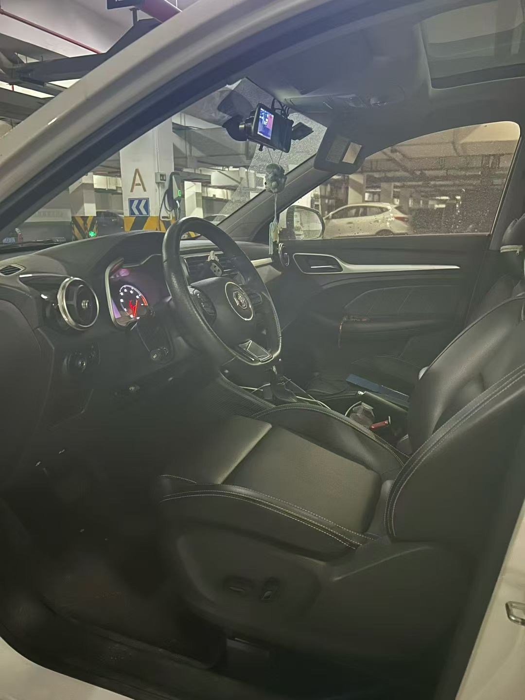MG ZS 2019 صورة سيارة #3