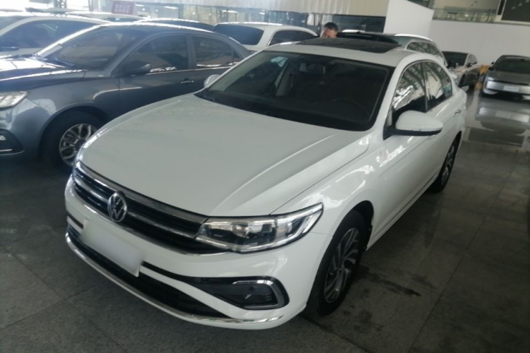 Volkswagen Bora 2023 #2 Volkswagen Bora 2023 immagine di auto #2