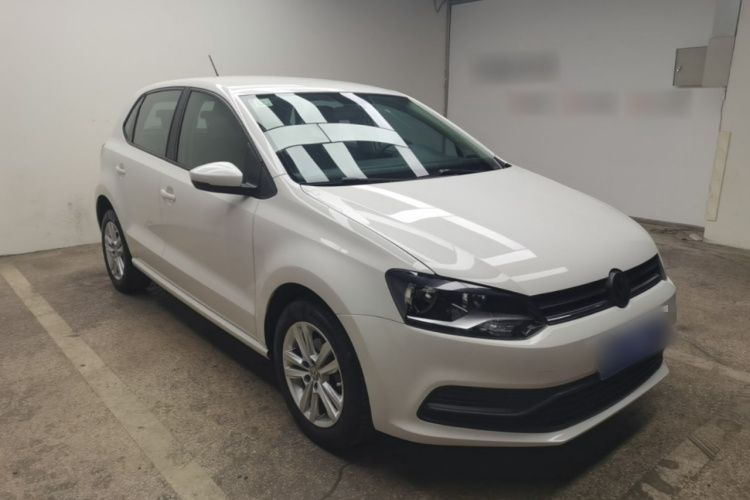 Volkswagen Polo 2015 #4 Volkswagen Polo 2015 car image #4