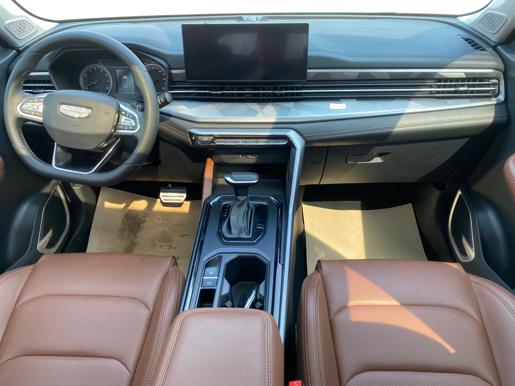 GEELY Vision X6 2022 car image #6