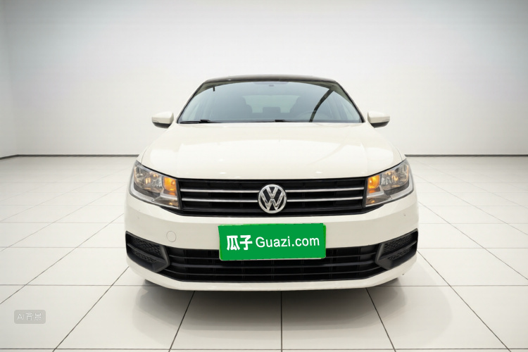 Volkswagen Santana 2019 car image #3