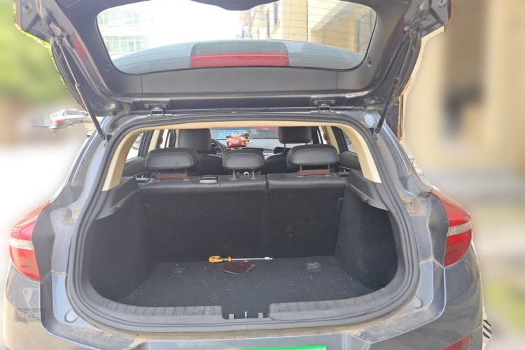 GEELY Emgrand GS 2017 car image #21