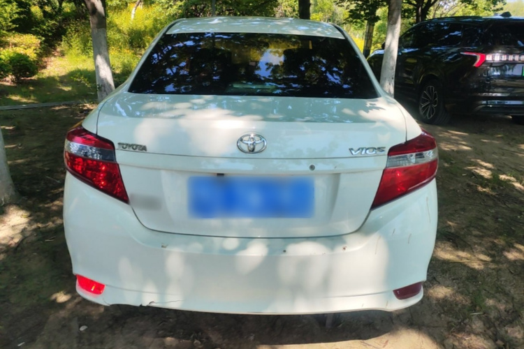 Toyota Vios 2015 car image #6