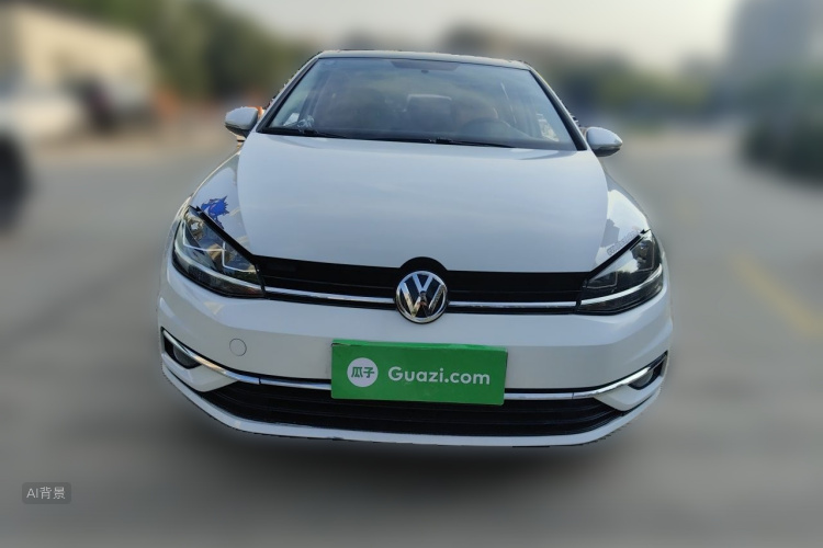 Volkswagen Golf 2020 car image #3