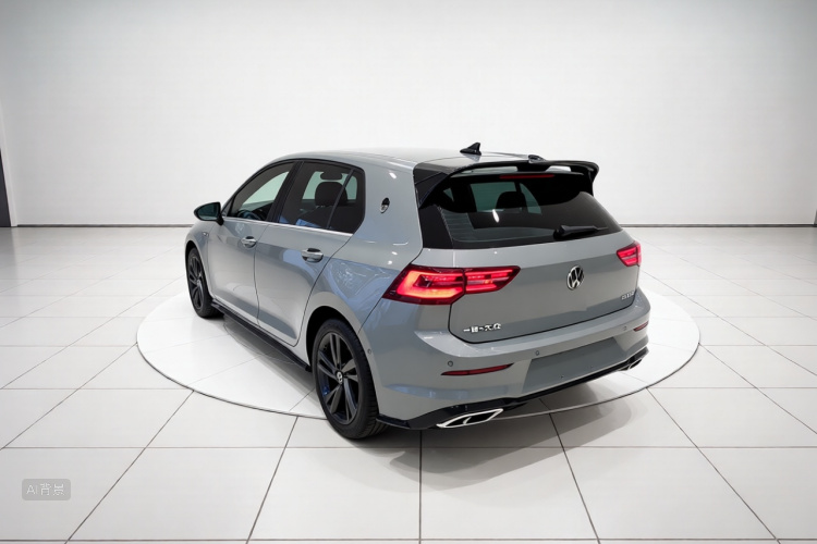 Volkswagen Golf 2024 car image #5
