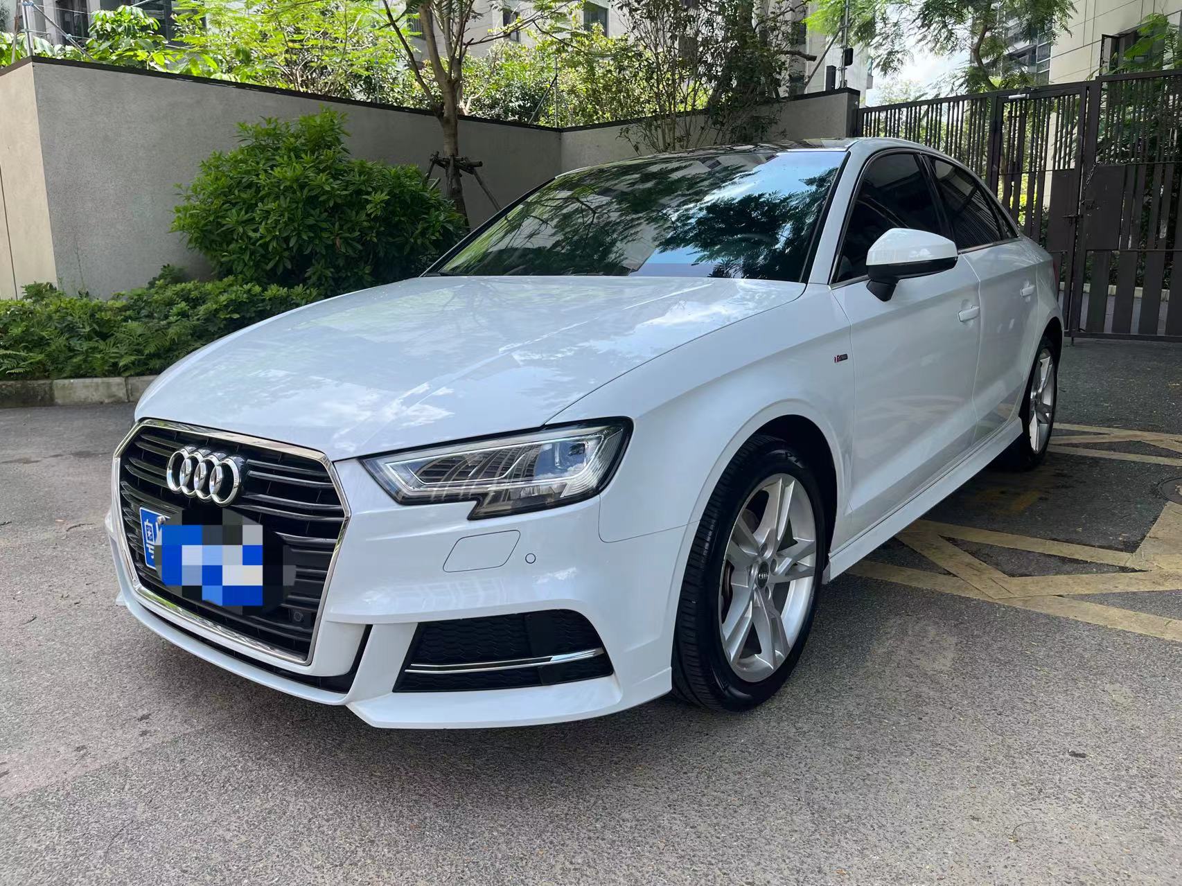 2019 2019 car image