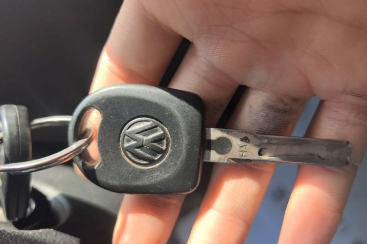 Volkswagen Santana 2016 car image #9