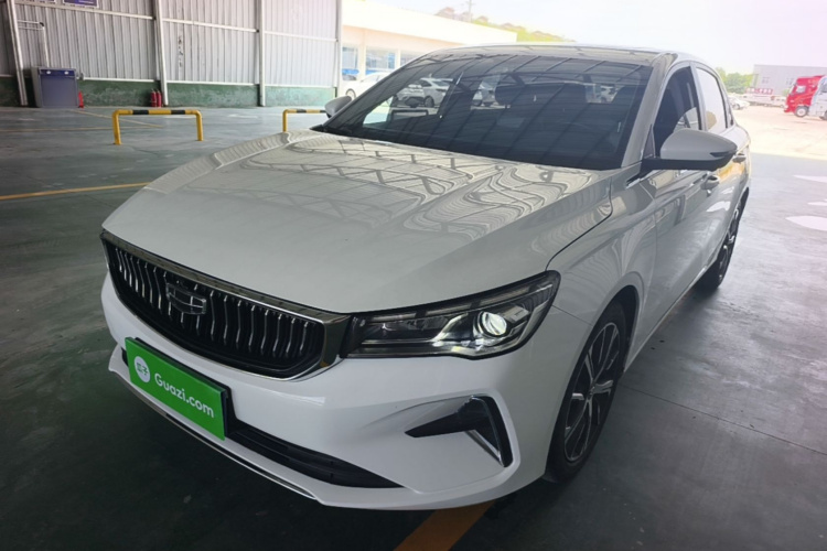 GEELY Emgrand 2021 car image #2