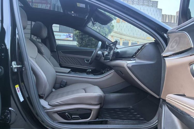 BYD Han 2023 car image #15