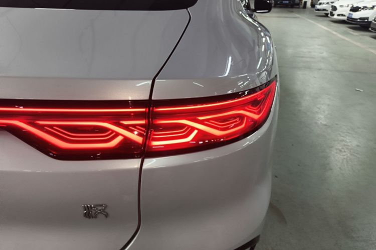 BYD Han 2024 car image #8