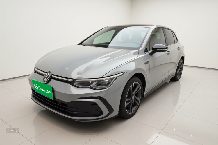 Volkswagen Golf 2021 car image #2