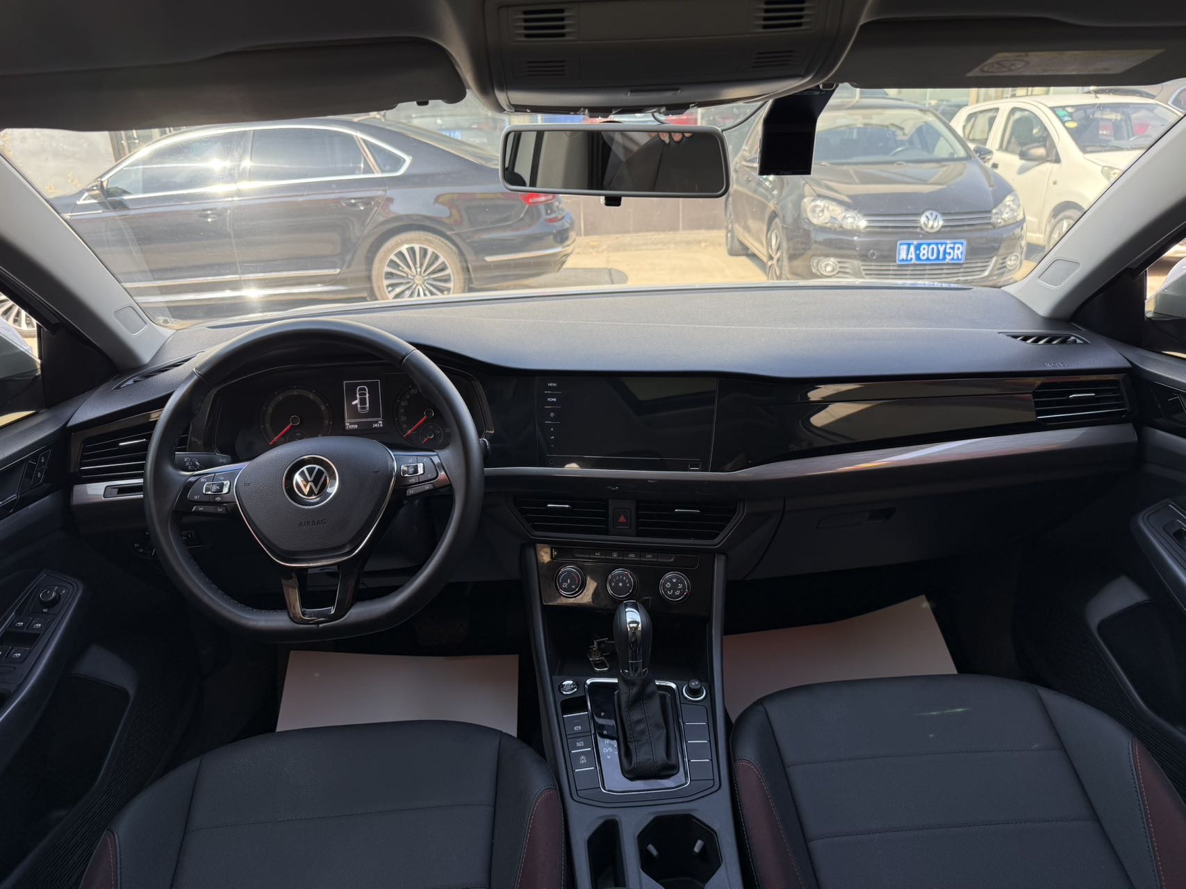 Volkswagen Bora 2022 car image #5
