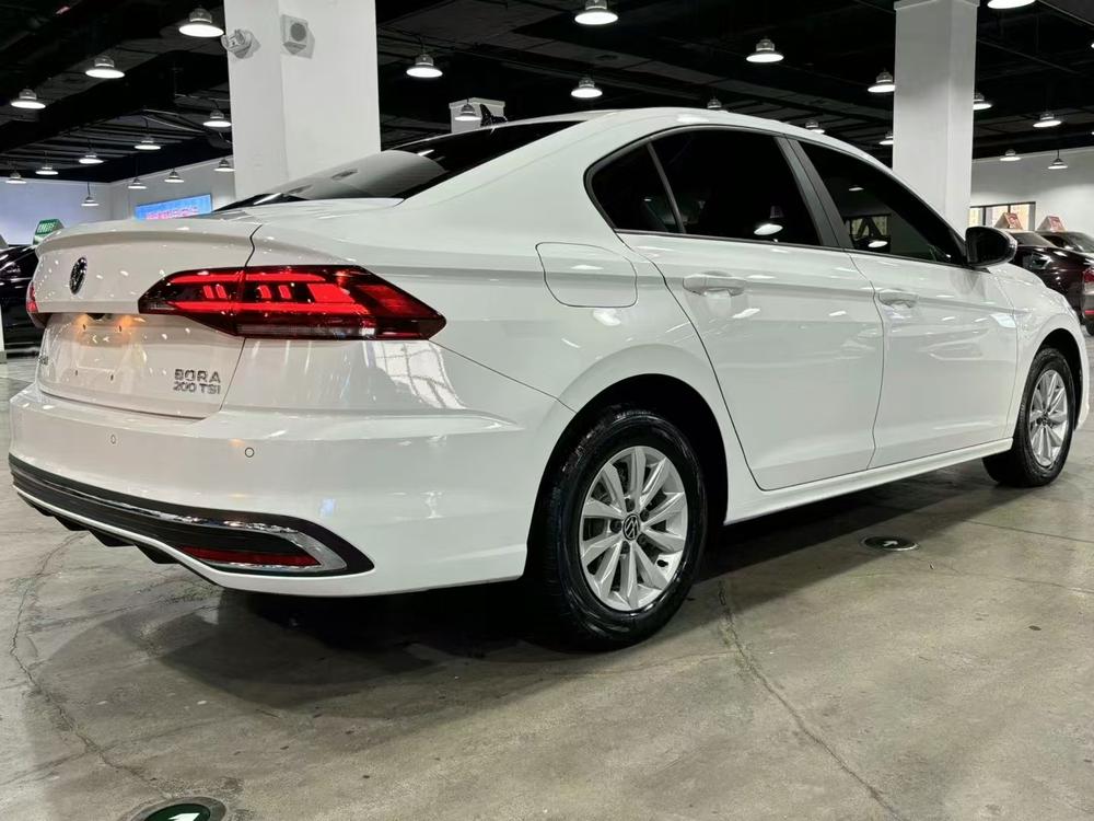 Volkswagen Bora 2023 car image #6