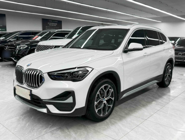 BMW X1 2021 BMW X1 2021 car image
