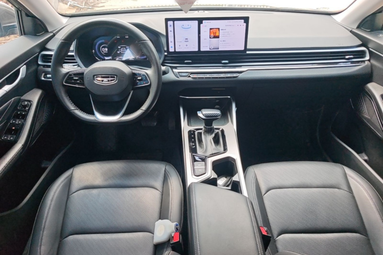 GEELY Emgrand 2024 car image #10