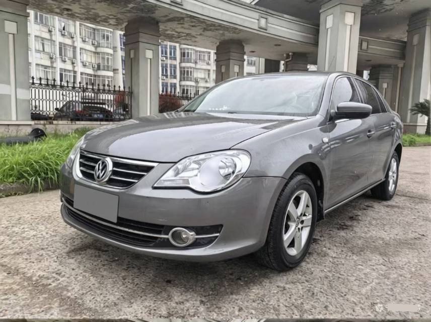 Volkswagen Bora 2010 Volkswagen Bora 2010 car image