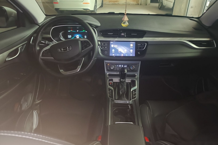 GEELY Emgrand 2019 #10 GEELY Emgrand 2019 car image #10