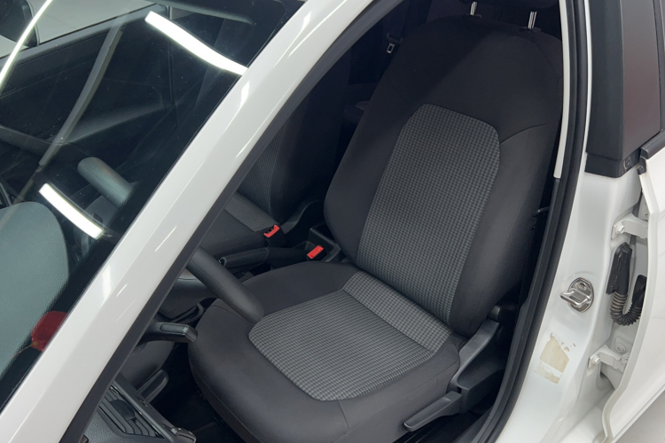 Volkswagen Santana 2018 #15 Volkswagen Santana 2018 car image #15