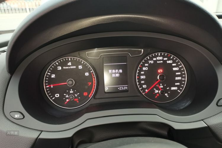 Audi Q3 2018 #13 Audi Q3 2018 car image #13