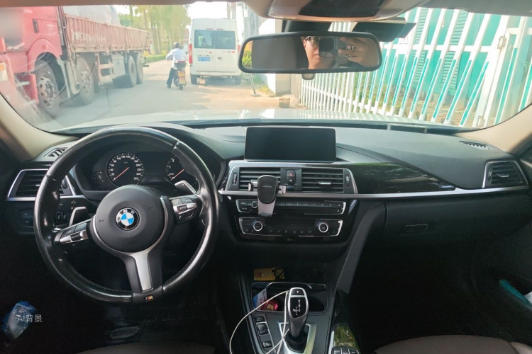 BMW 3 Series 2019 #11 BMW 3 Series 2019 immagine di auto #11