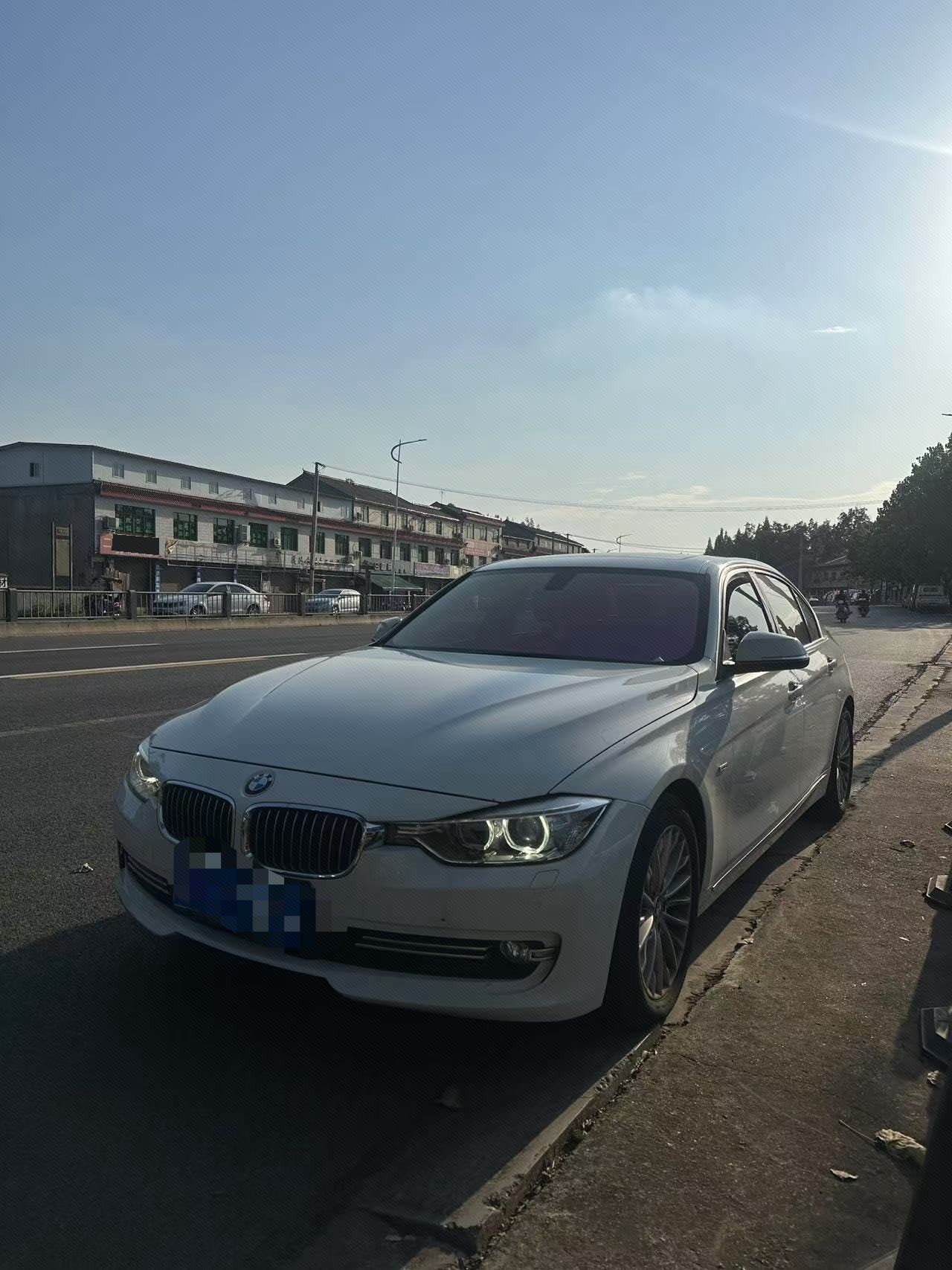 BMW 3 Series 2014 car image 