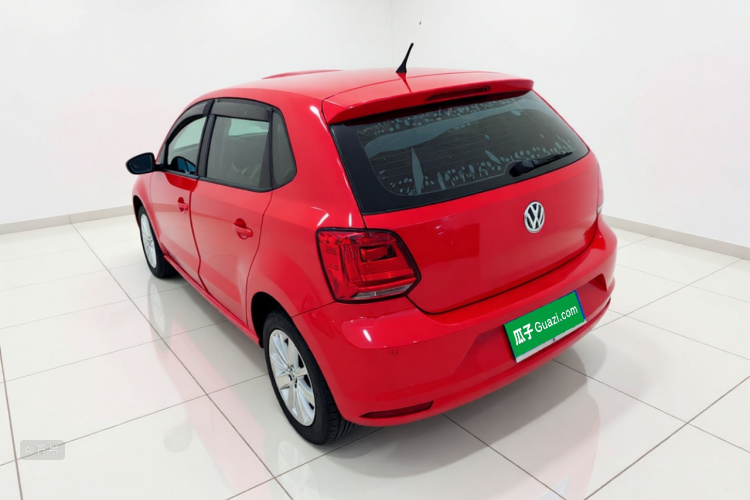 Volkswagen Polo 2015 #5 Volkswagen Polo 2015 car image #5