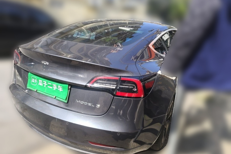 Tesla Model 3 2020 #5 Tesla Model 3 2020 صورة سيارة #5