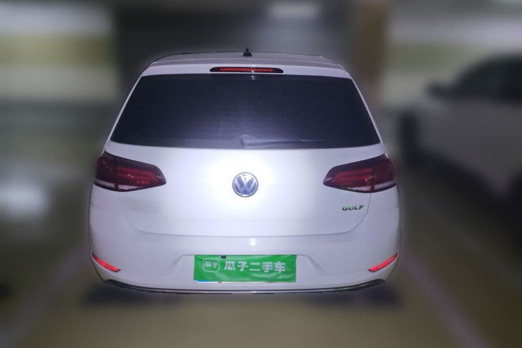 Volkswagen Golf 2019 #4 Volkswagen Golf 2019 car image #4