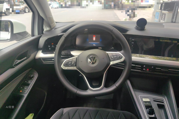 Volkswagen Golf 2021 car image #12