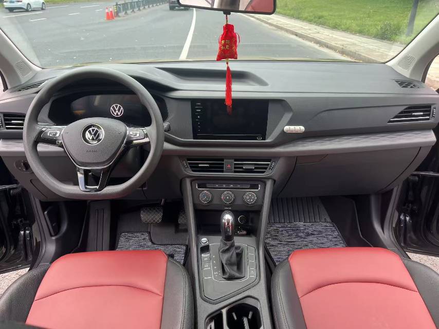 Volkswagen Tharu 2022 car image #4