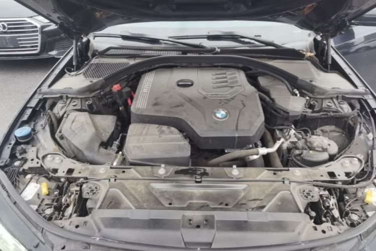 BMW 3 Series 2023 car image #20