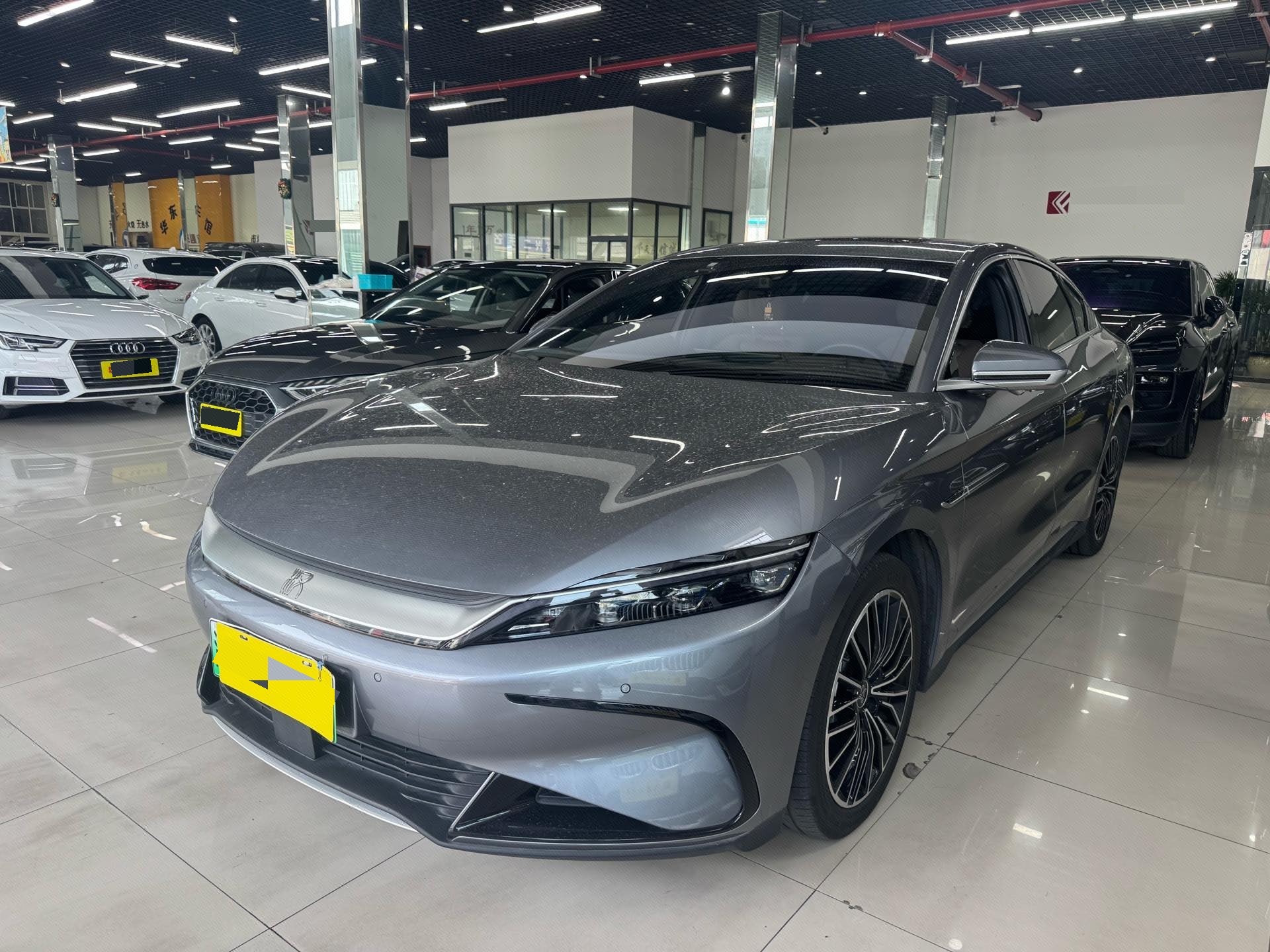 BYD Han 2024 car image 