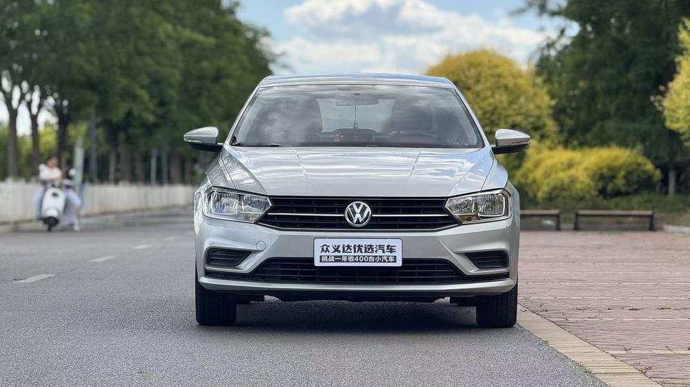 Volkswagen Bora 2018 car image #2